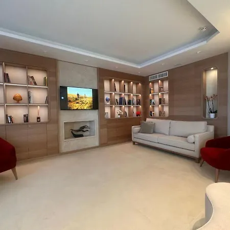 Europa Hotel 4*